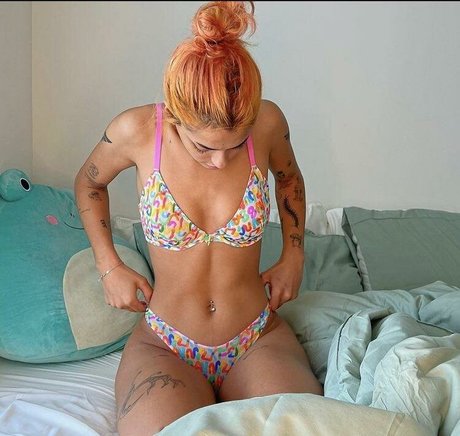 noordabashhh アダルト女優 写真