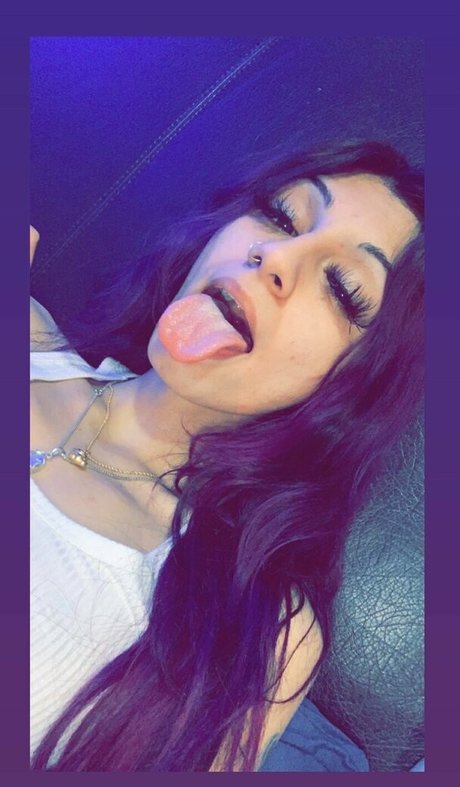 Bhavika Shah ポルノスター アダルト 写真