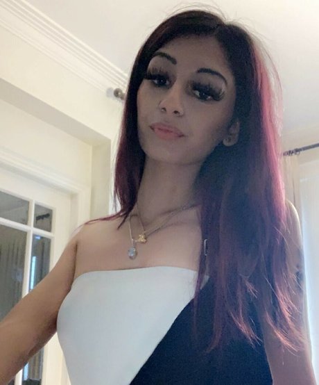 Bhavika Shah 無料のスター 画像