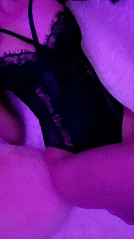 Bhavika Shah 限定モデル 写真