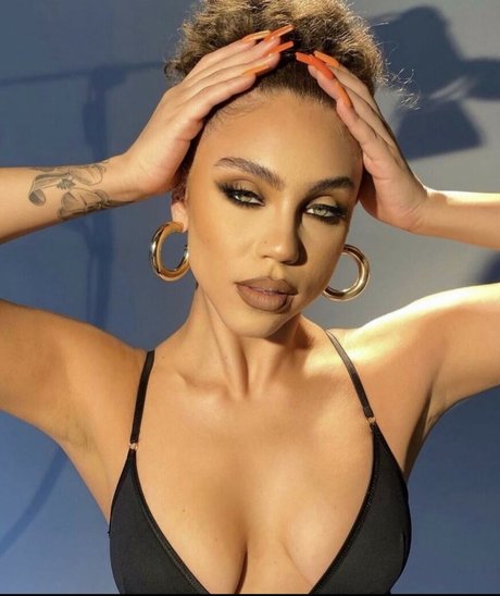 黒人フェムボーイOnlyFans 無料セックス 画像