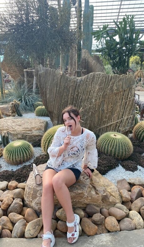 アジアンタトゥー OnlyFans セックス ギャラリー