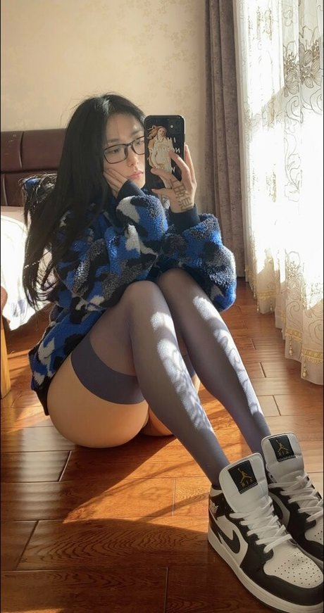 QianniuTT ヌードモデル 写真