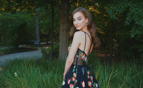 Sharkgirlkate 美しいスター 写真