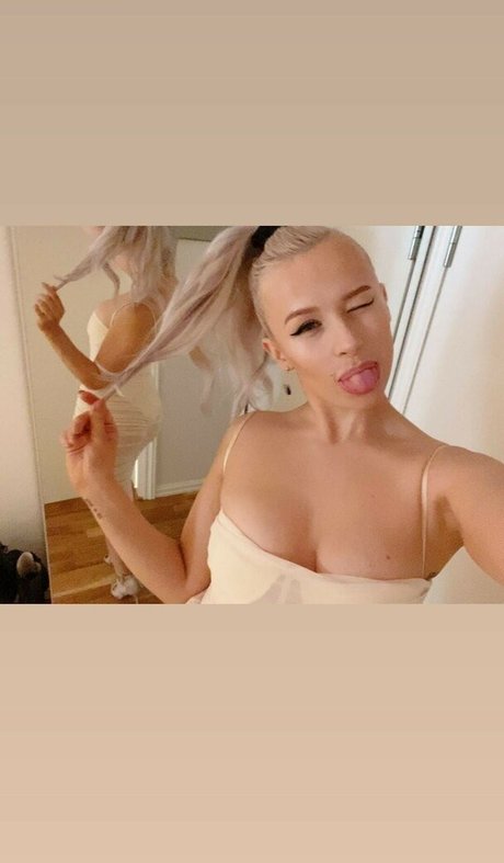 Sonyatheevil ポルノスター 素敵 写真