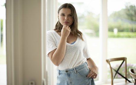 Phoebe Roberts xxxスター 写真