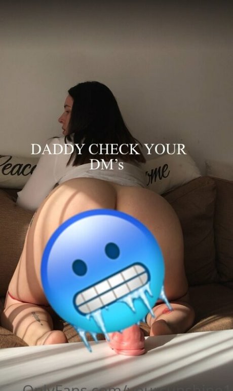 s medinaa2 裸のポルノスター 画像