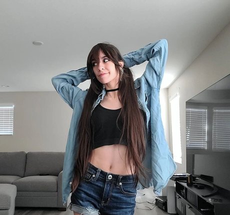 MaryMaybe ポルノスター 素敵 画像