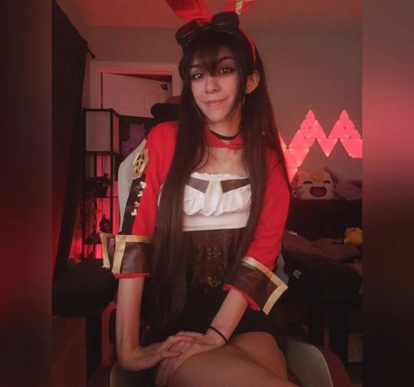 OnlyFansについて話す セクシーヌード 写真