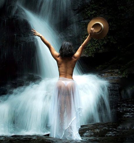 Malu Bastos 無料モデル 写真