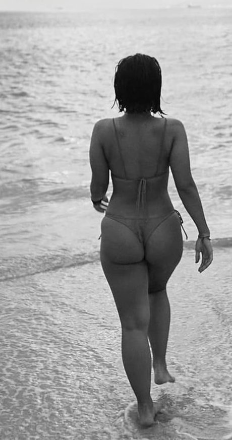 Malu Bastos 独占ポルノスター ギャラリー