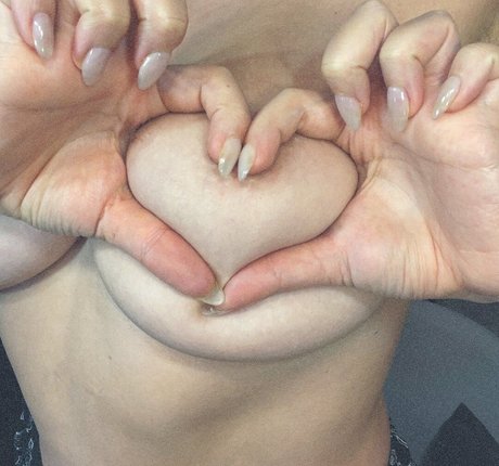 mariannan ポルノモデル 写真