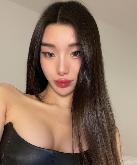 bbymari ホットなスター 写真