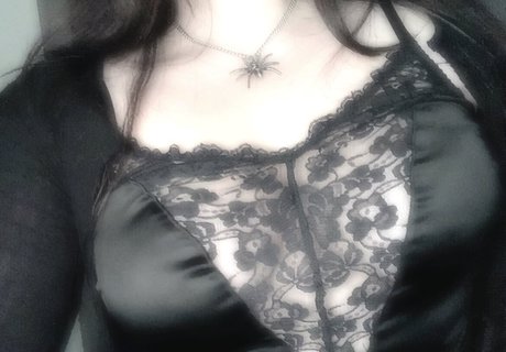 Crucifixlex ポルノスター xxx 画像