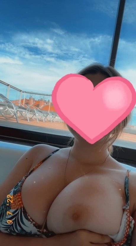 Maddy Joy かわいいモデル 写真