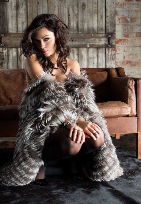 Alexandra Tyler セクシーモデル 写真