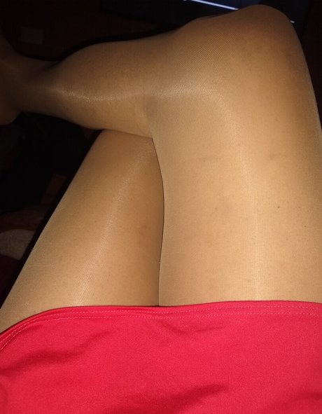 Mariam Ariday アート女優 写真