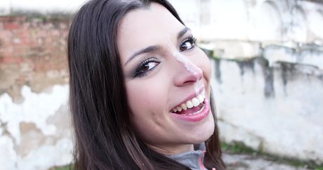 Vibes Victory ホット女優 画像