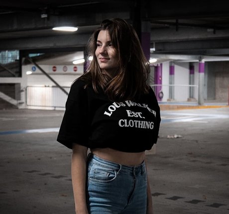 巨根ゲイOnlyFans xxx 写真