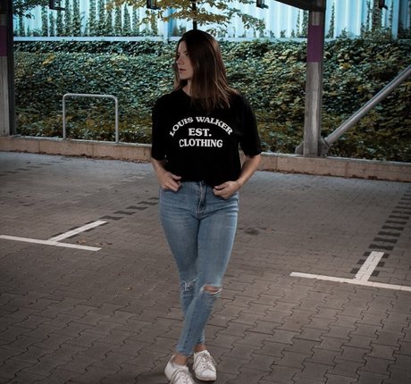 濃厚なラテン系熟女OnlyFans 無料ヌード 写真