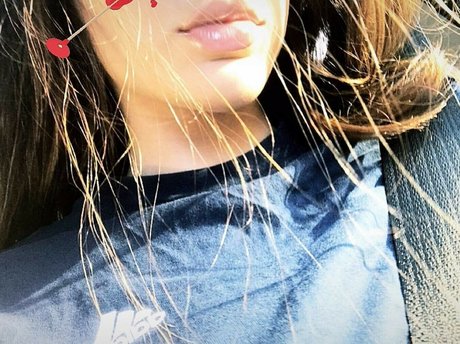 Brie Adeline 独占ポルノスター 写真