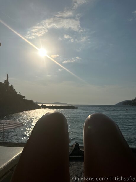 小さいチンポOnlyFans 美しい 写真