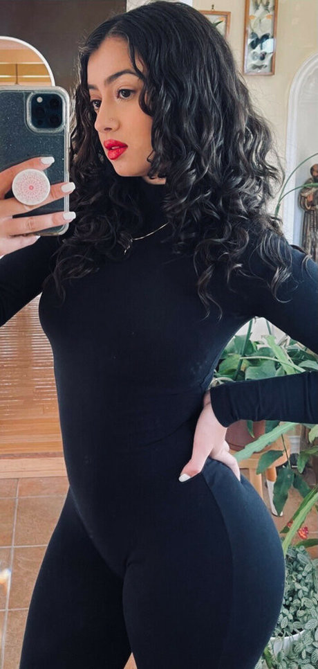 b bucksss セックスモデル 写真