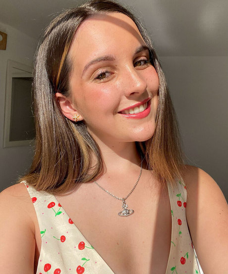 Coronation Street かわいいモデル 画像