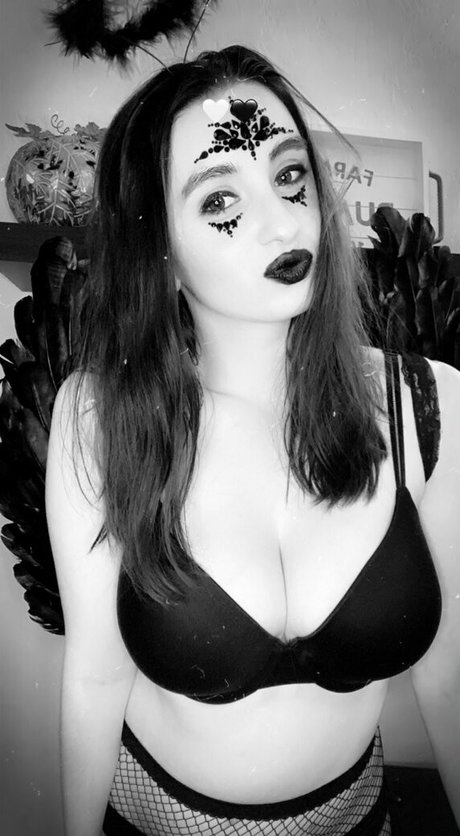 KylieeOW 最高のスター 画像