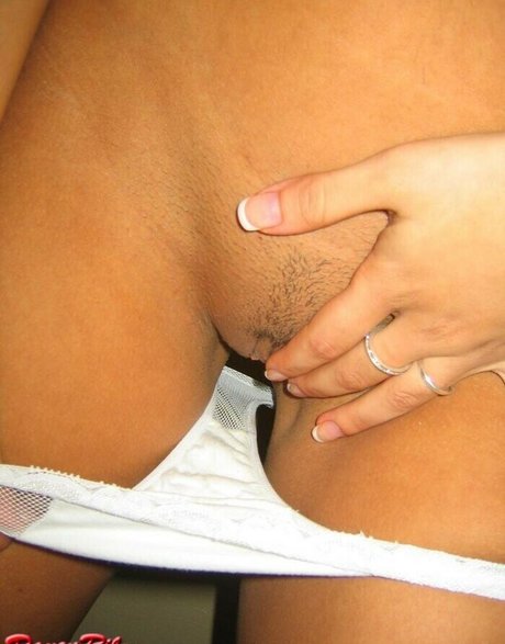 アーミーガールズオンリーファン 無料セクシー 写真