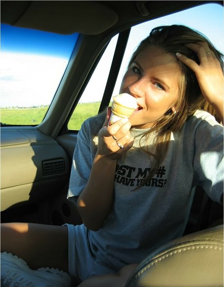 アマチュアペッギングOnlyFans 無料裸 写真