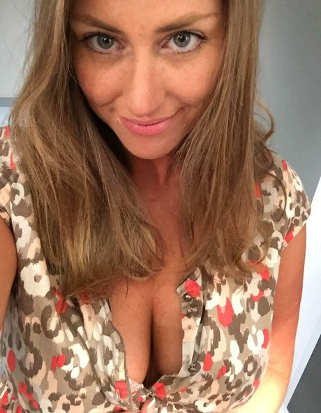 変態エボニーOnlyFans 素敵 画像