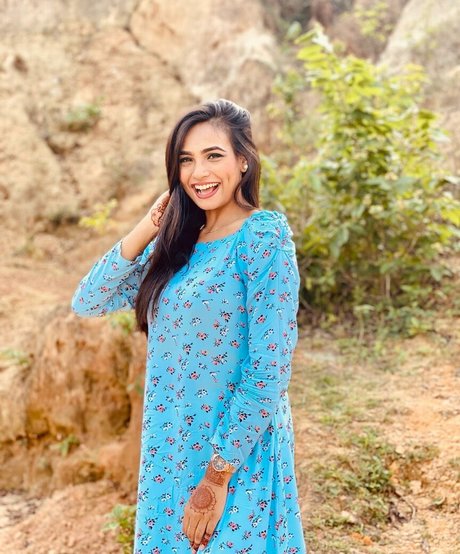 zamilah n xxxモデル 画像