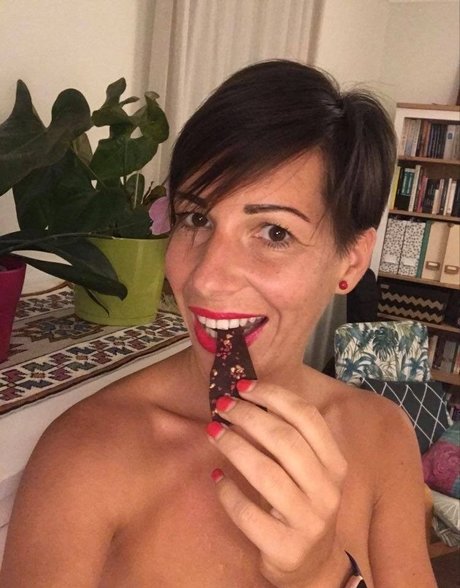 Kat Haze ホットなスター アーカイブ