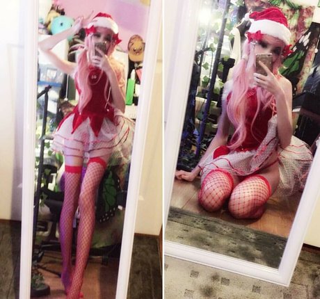 ビキニストリップOnlyFans アダルト ギャラリー