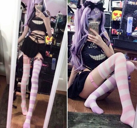 ブルネットの教師OnlyFans アートxxx 写真