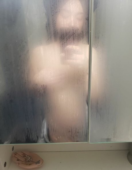 ScarlettPNG 無料女優 写真