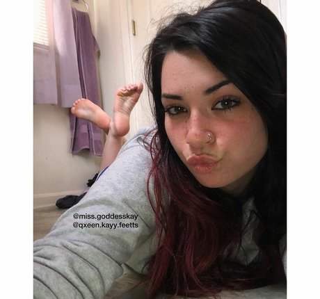 angelic goddessk セクシーなスター 写真