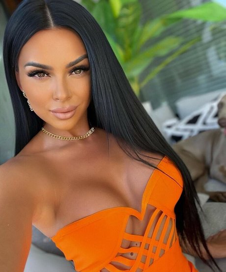 ilailonaa ヌードスター 写真