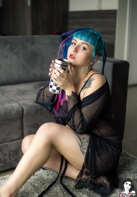 Lery Lay ホットなポルノスター 画像