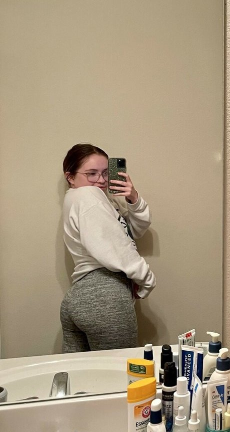 freakin dani ホットなスター 画像