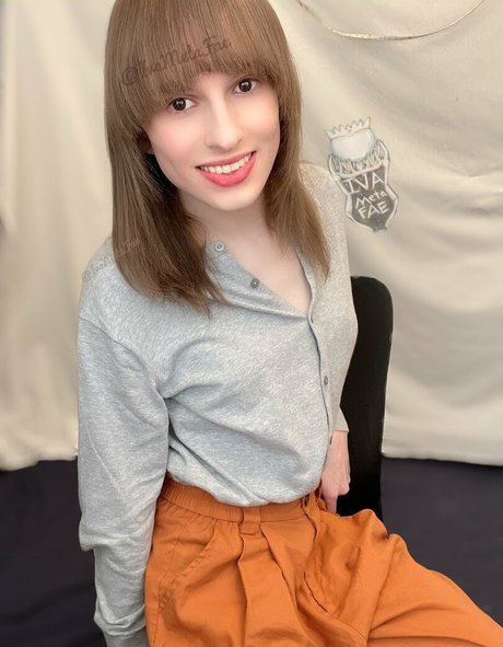 ivametafae ポルノスター 可愛い 写真