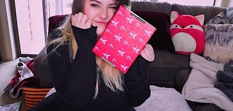 アジアンシャワー OnlyFans エロチック 写真