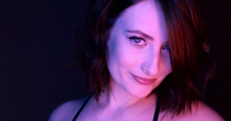 Jessicalou スター 裸 ギャラリー