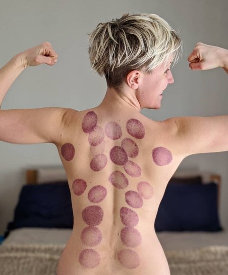 Hannah Hart アートポルノスター 写真