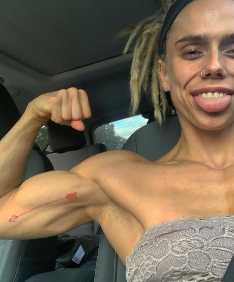 Mel With The Dreads エロティックなスター アーカイブ