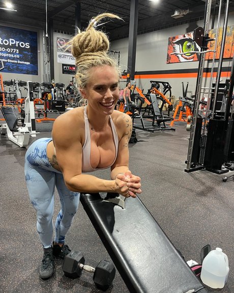 Mel With The Dreads 美しいスター 画像