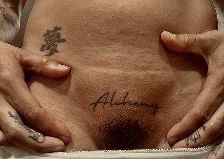 Sydni Deveraux xxxポルノスター 画像