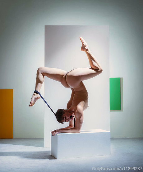 Doris Arnold エロティックなスター 写真