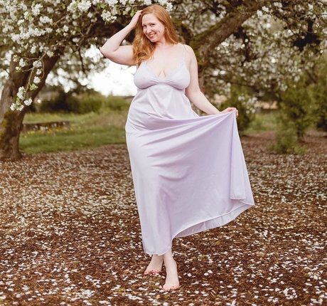 ゴスアジアンOnlyFans 可愛い 写真